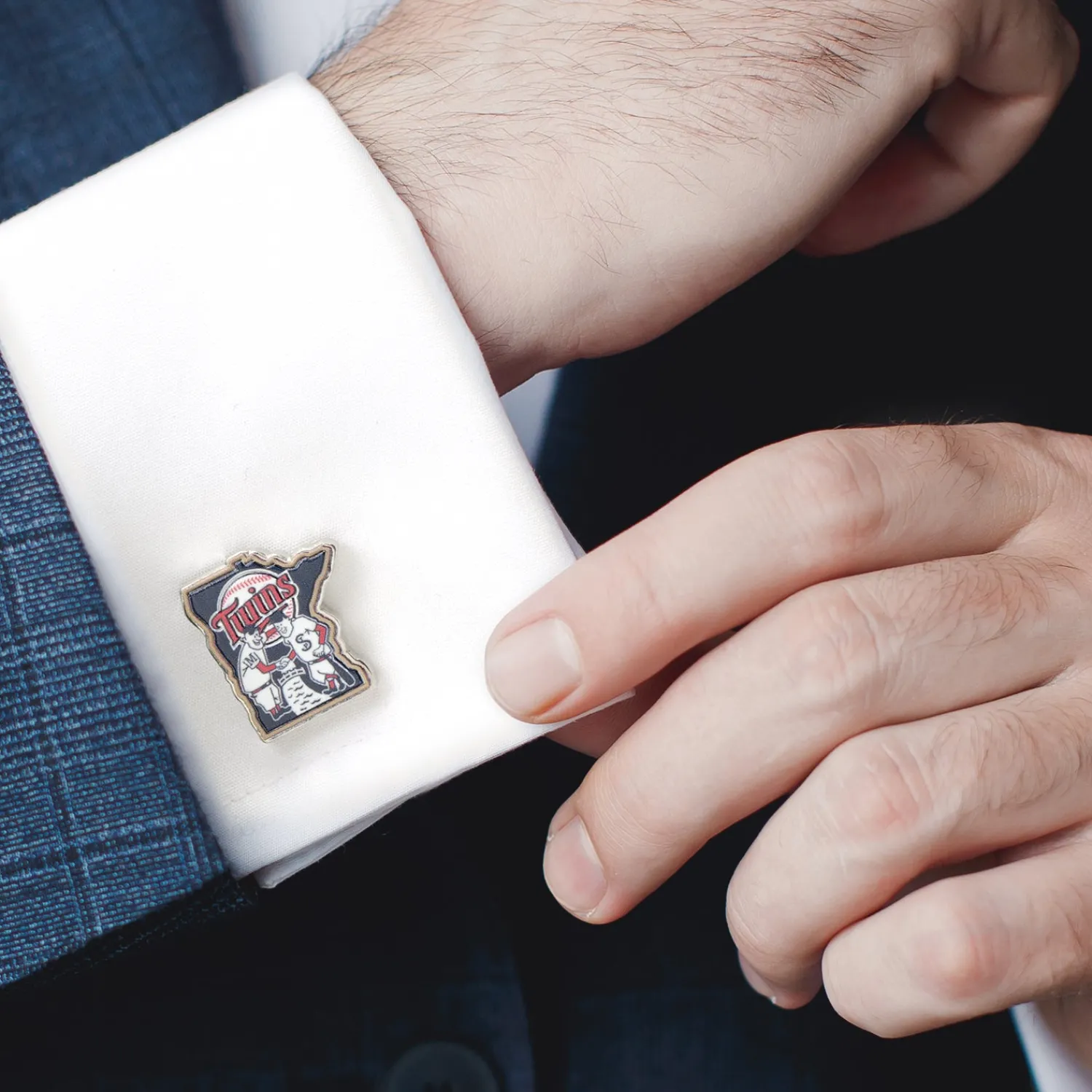 Fashion Minnesota Twins Minnie & Paul Cufflinks Luxury Cufflinks | Sports Cufflinks